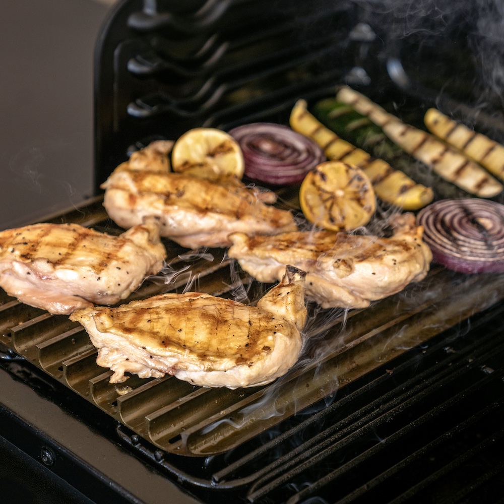 BAC771_Sear Grate_Lifestyle021_WEB.jpg