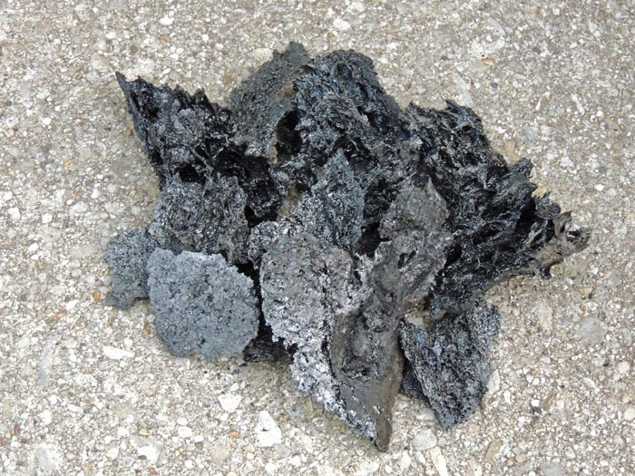 Creosote flakes.png