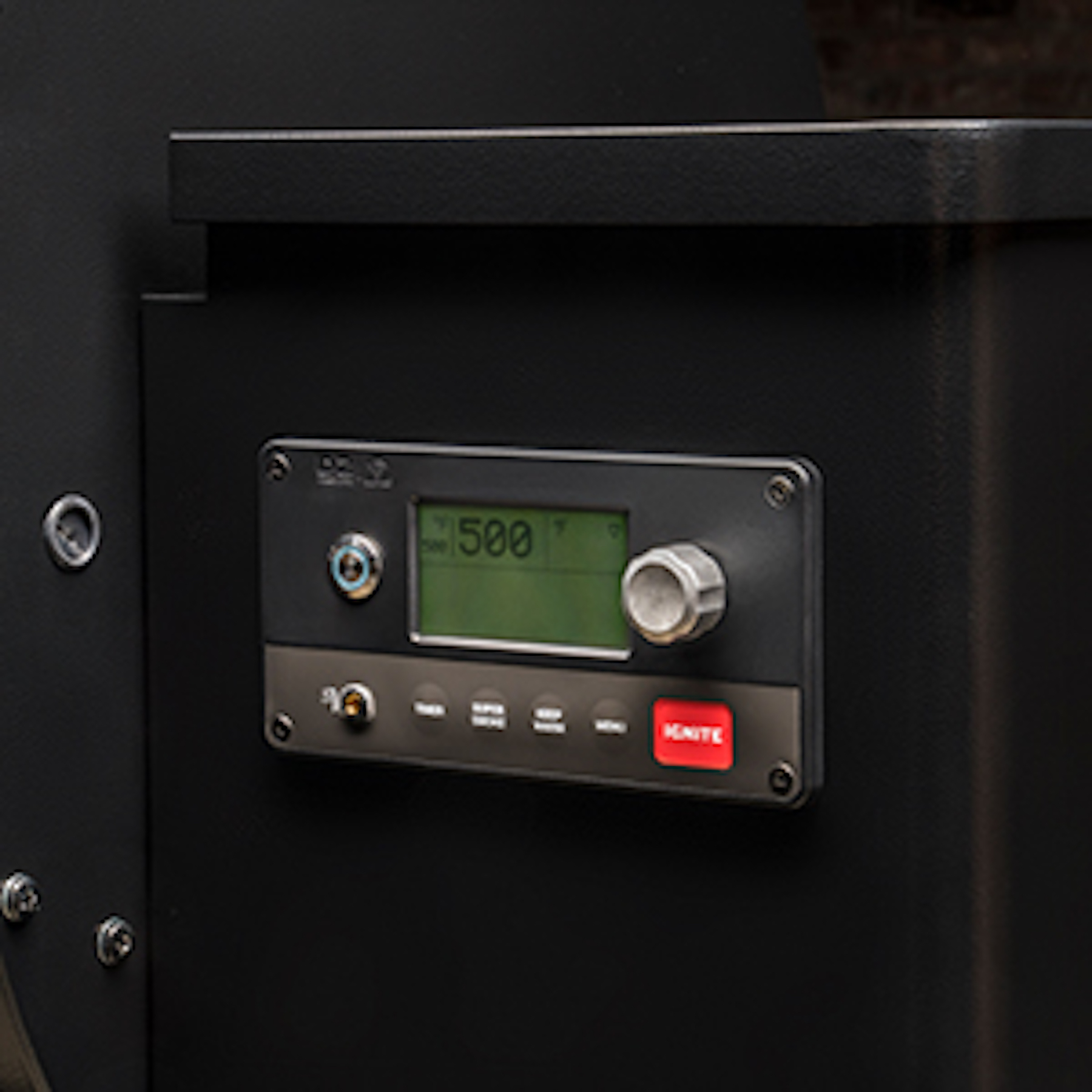 Ironwood-885-Rich-Content-Controller.jpg