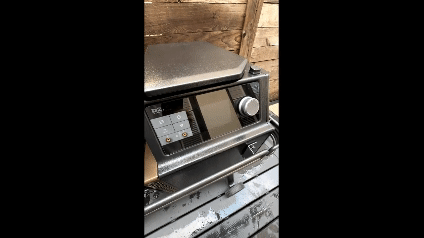 Touchscreen display  flickering.gif
