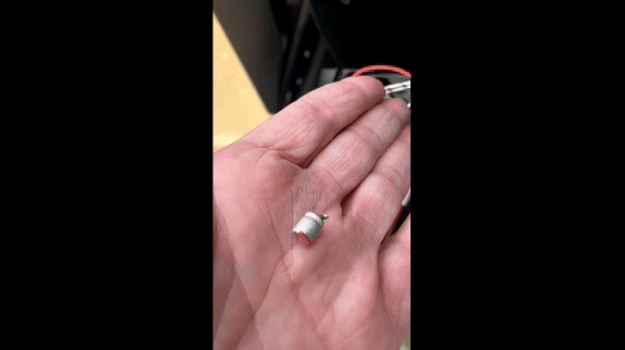 Detached Capacitor D2 controller.gif