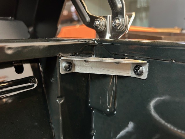 2 Zone Support Bracket Screws.jpg