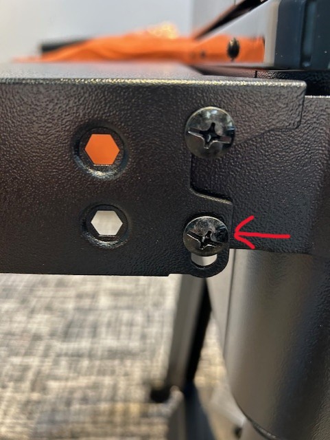 Shelf Screw.jpg