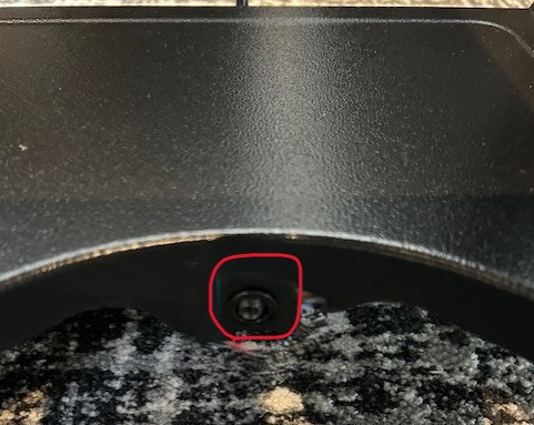 Tank Retainer Screw and Washer.jpg