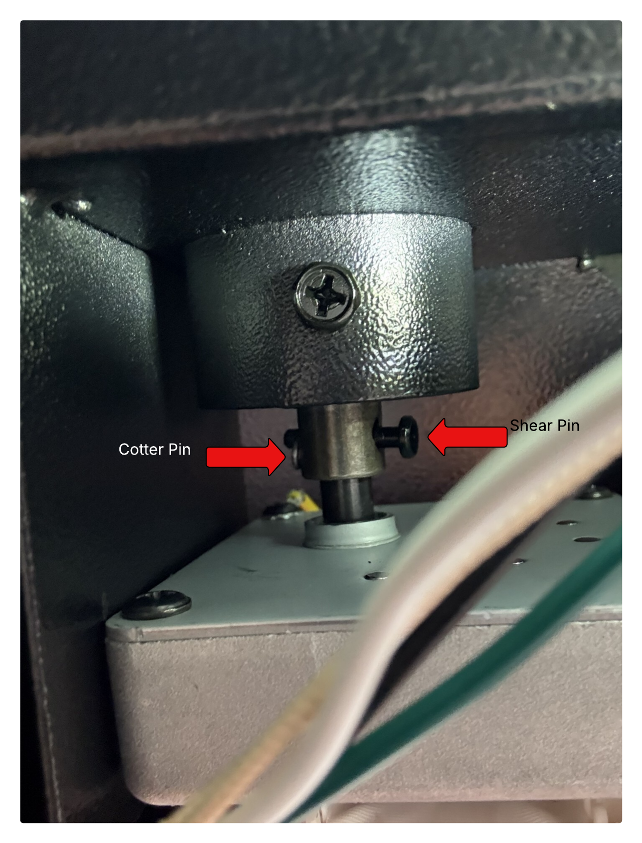 Labeled shear and cotter pin.png