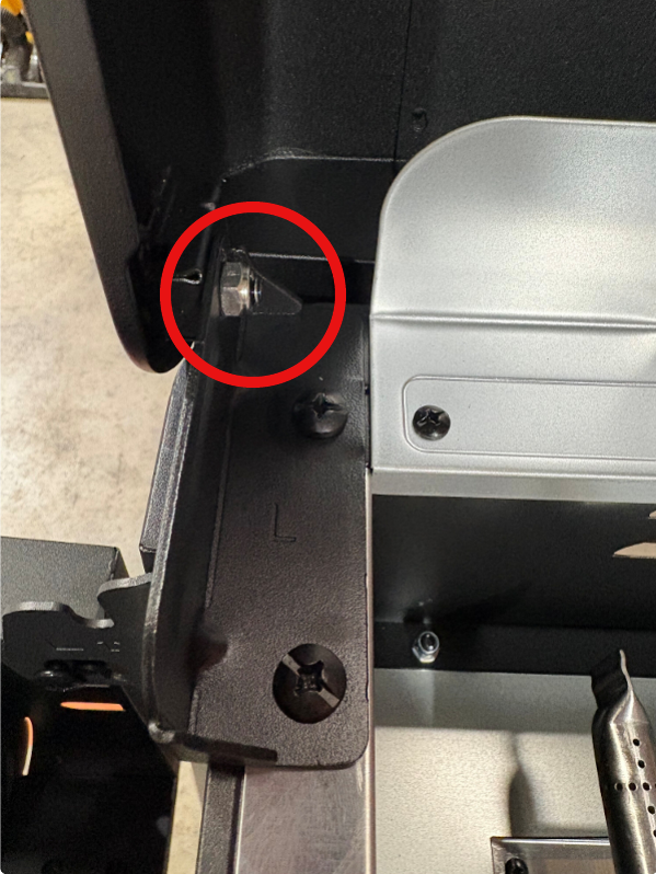 lid nut and bolt.png