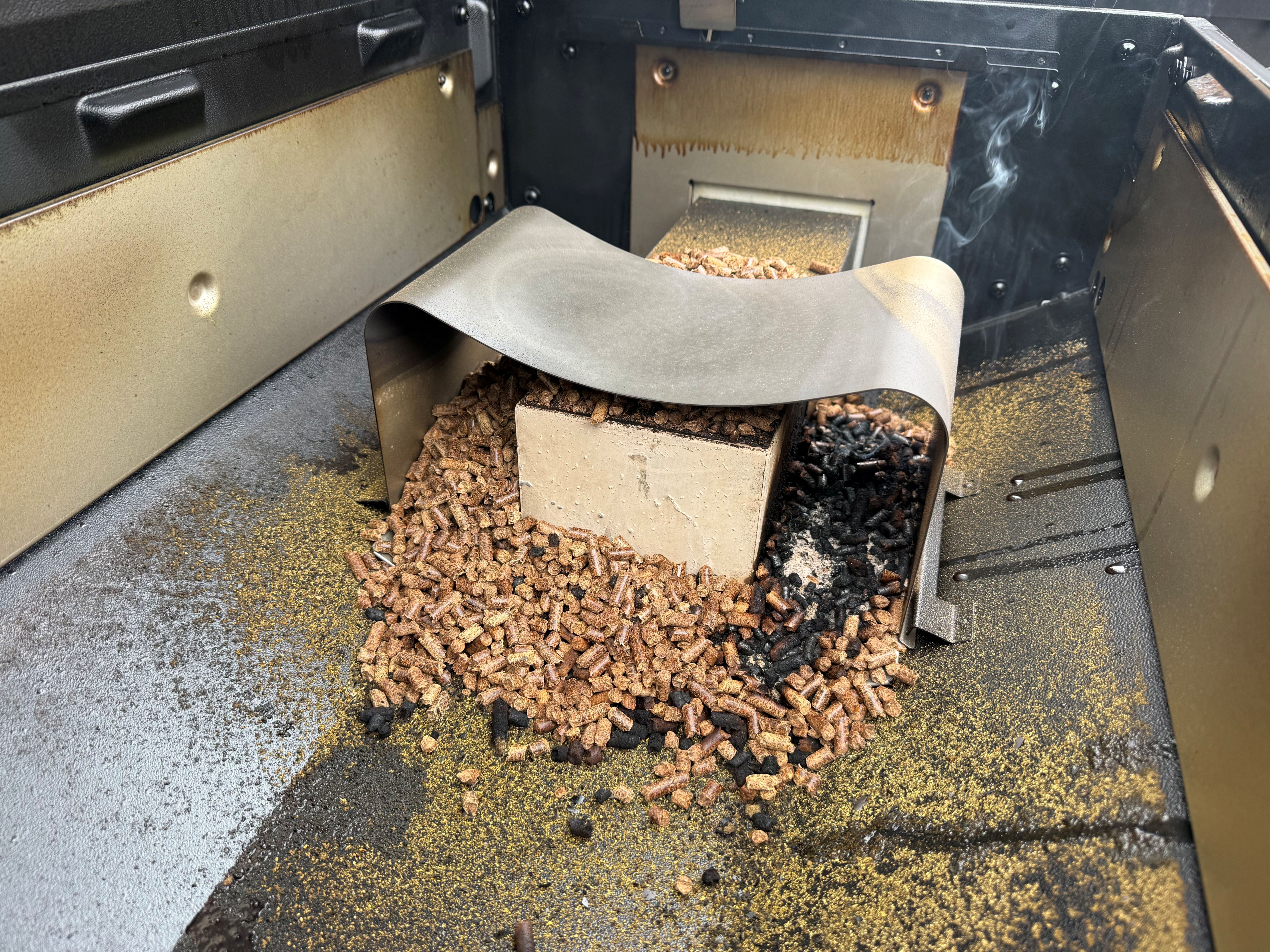 Pellets overflowing_1.jpg